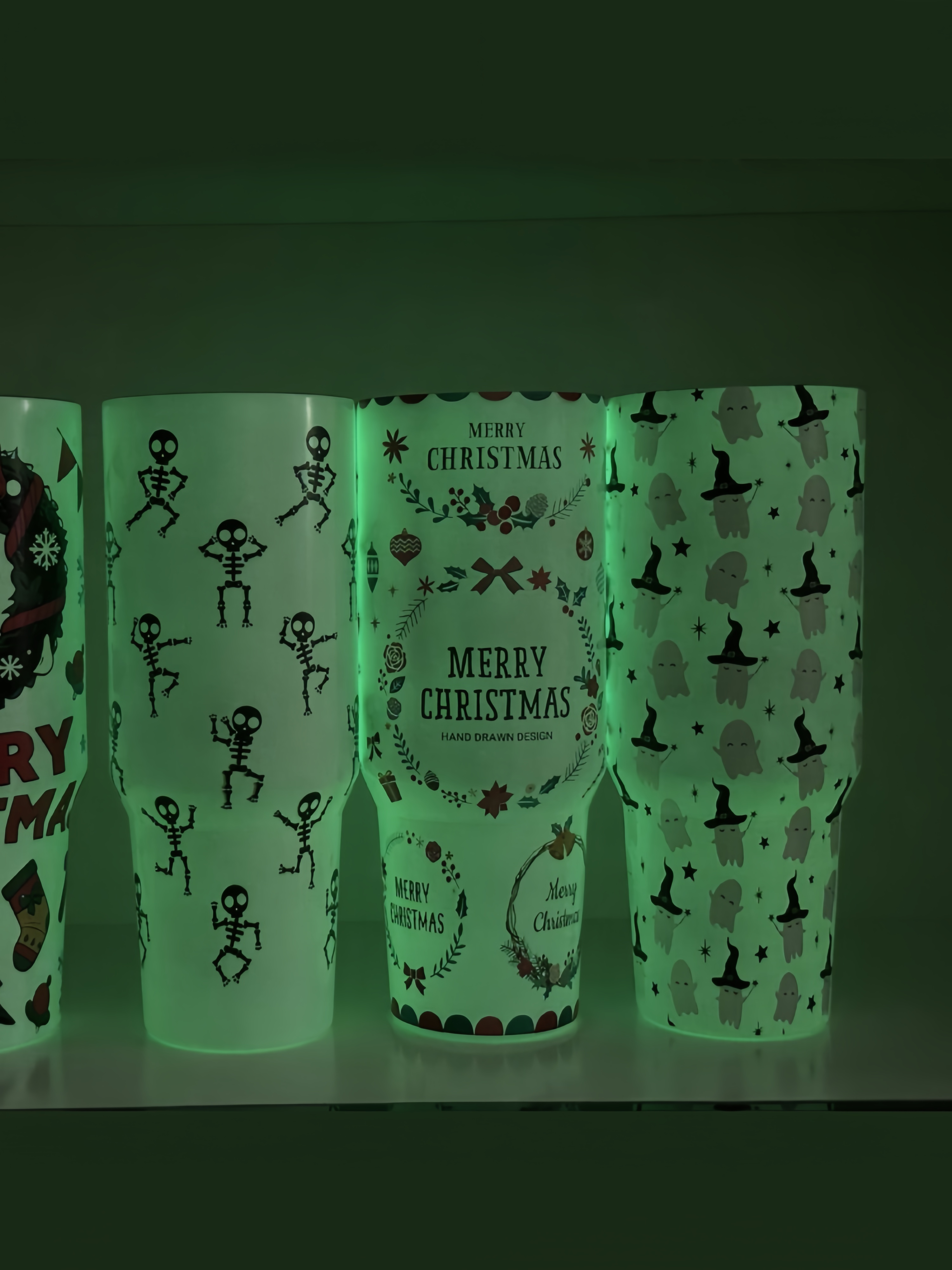 Christmas and Halloween Hot New Style Luminous 40 Ice Cup, High-Value Insulated Cup, Color-Changing Gift