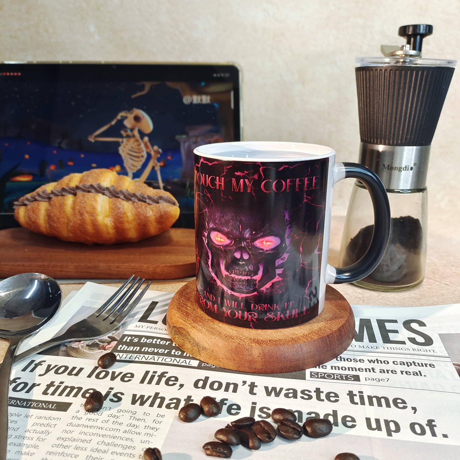 Halloween Skull Color-Changing Mug