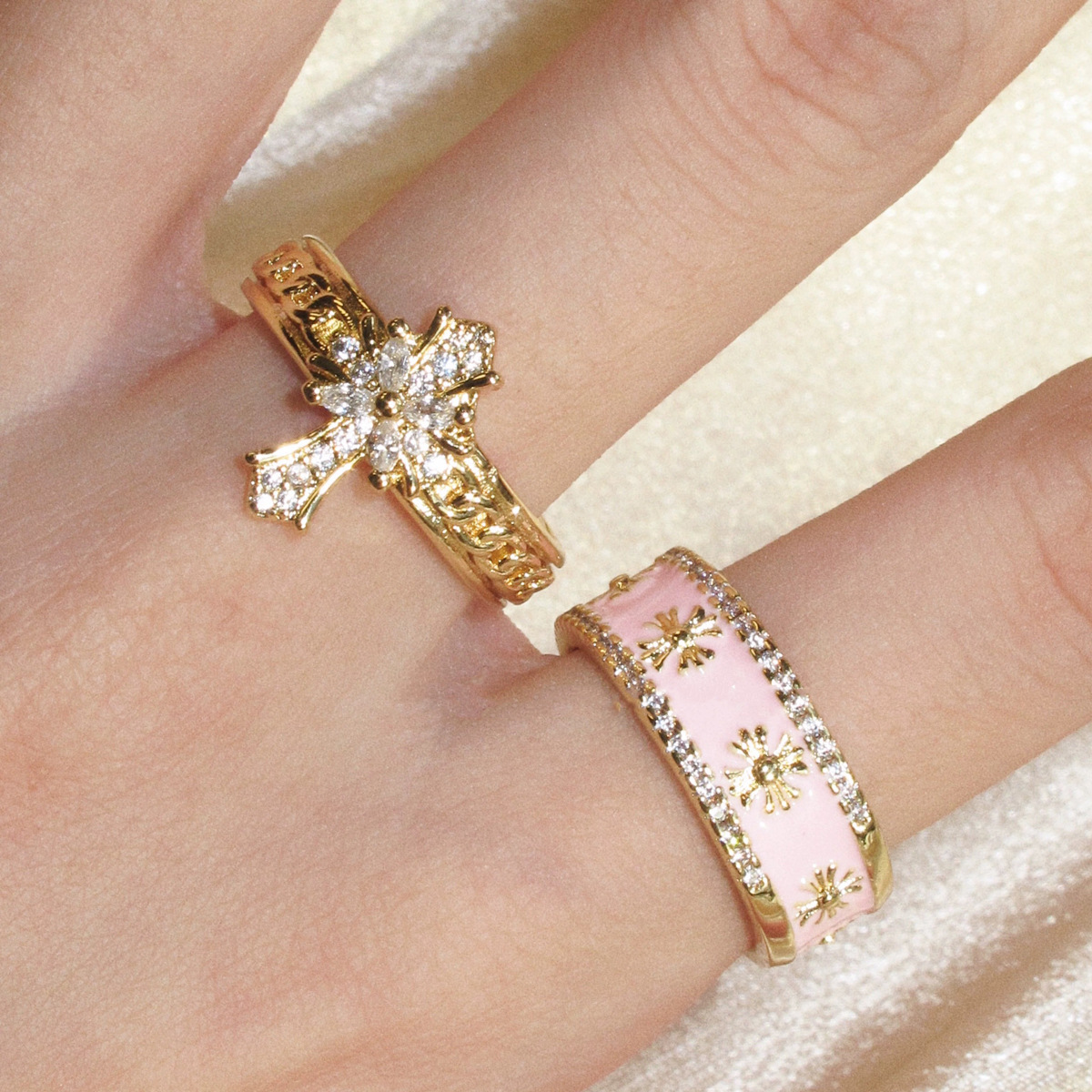 Elegant Bow & Pink Enamel Ring Set – Crystal Gold Stackable Rings for Women