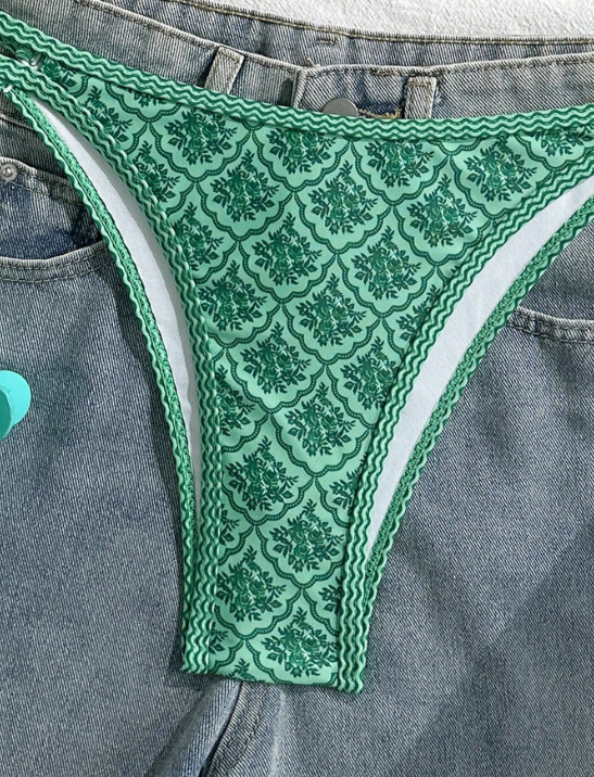 🌸 Vintage Pattern Triangle Bikini Set