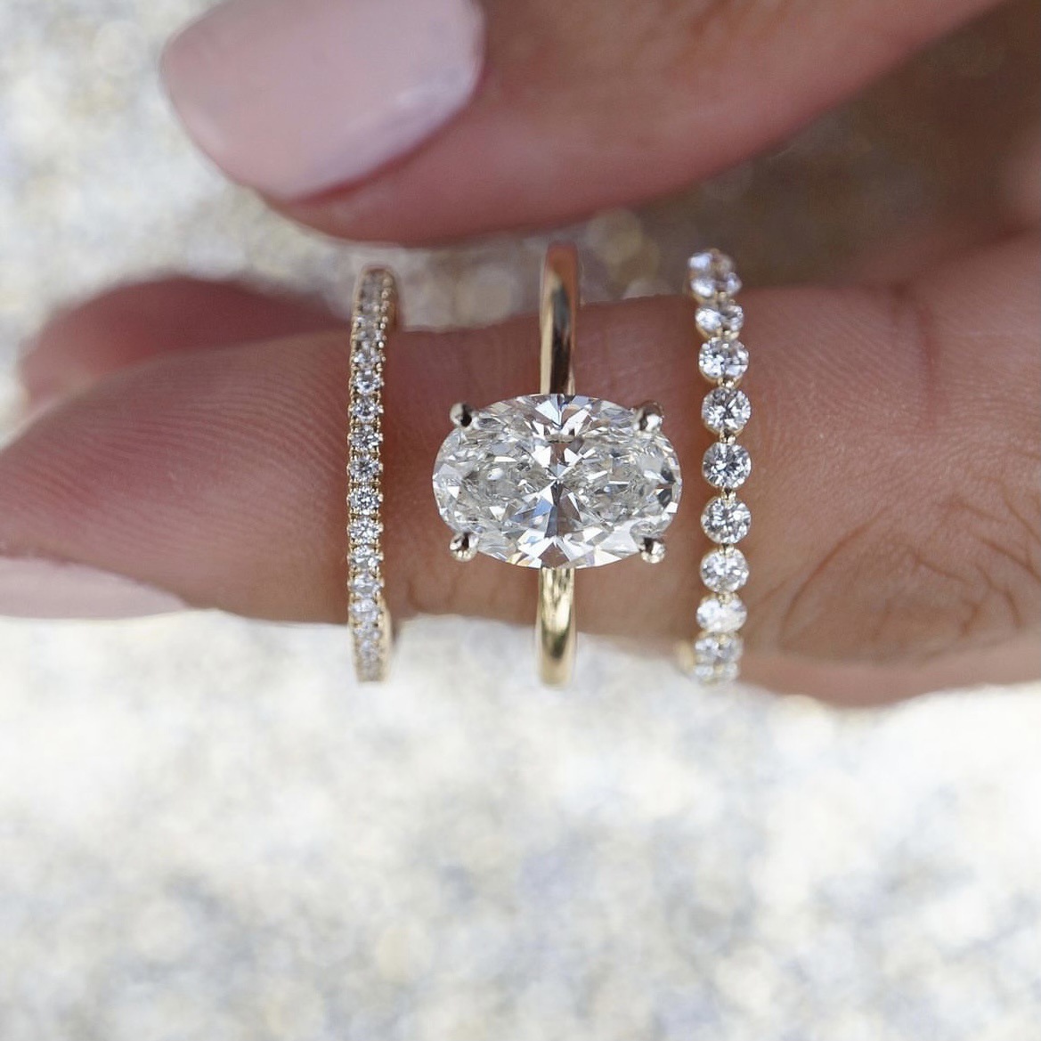 Exquisite Sparkling Cubic Zirconia Stackable Ring Set for Women (3PCS)