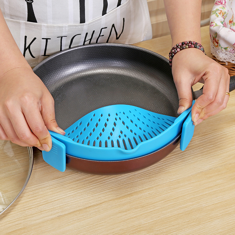 Clip-On Silicone Pot Strainer – Heat Resistant 🍝