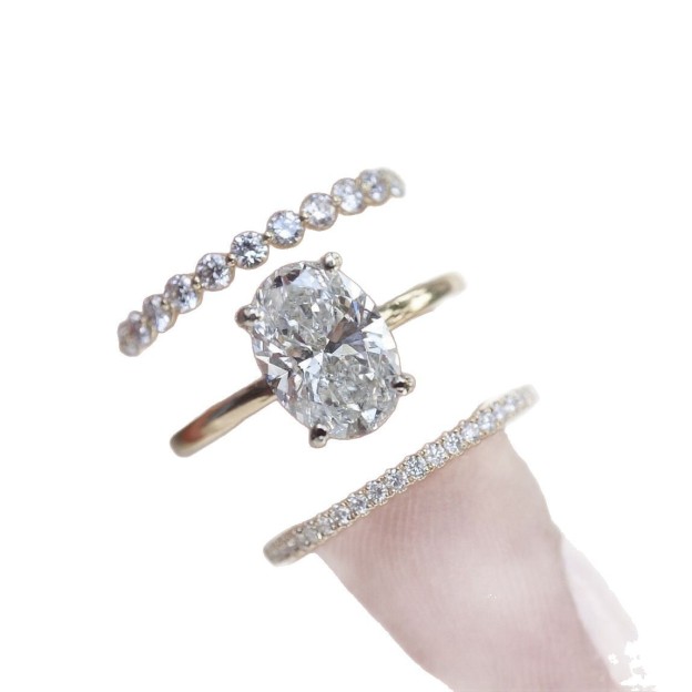 Exquisite Sparkling Cubic Zirconia Stackable Ring Set for Women (3PCS)