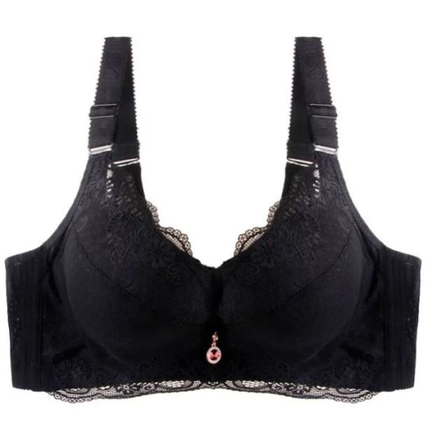 Full-coverage push-up bra that smooths side breast tissue and provides lift