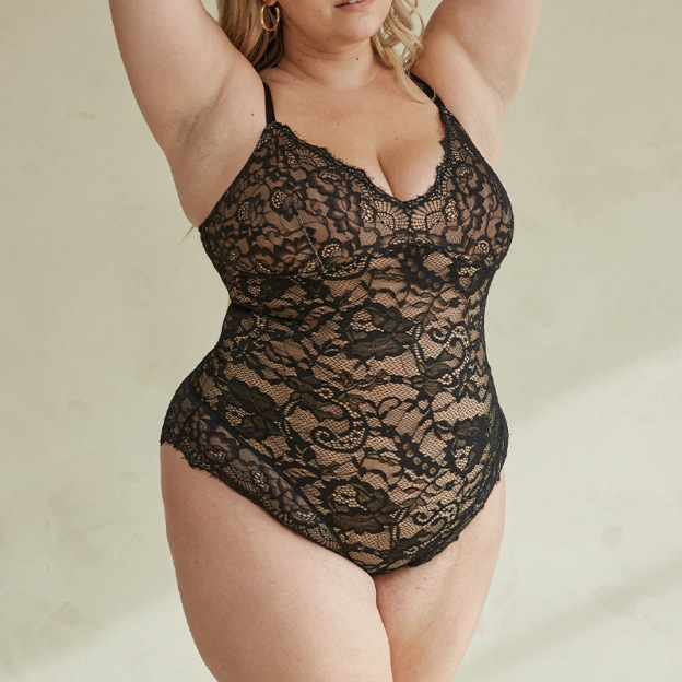 Lace Control Cami – Stylish Shapewear for Everyday Wear