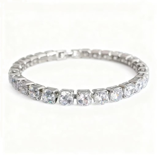 Luxury CZ Diamond Tennis Bracelet for Women – Elegant Sparkling Crystal Jewelry