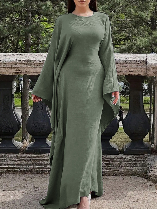 Elegant Long-Sleeve Luxe Maxi Dress