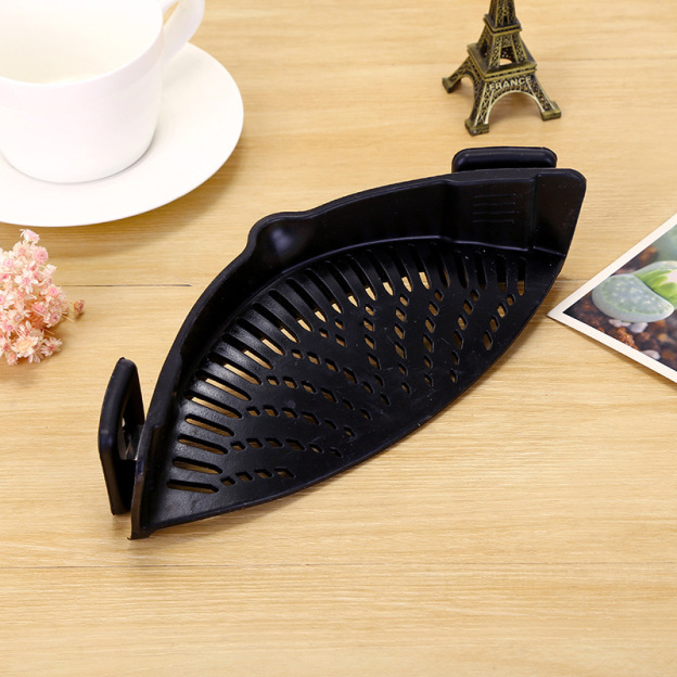 Clip-On Silicone Pot Strainer – Heat Resistant 🍝