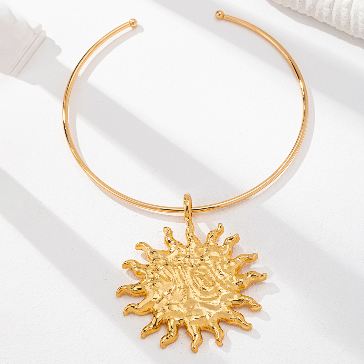 Minimalist Choker Necklace – Elegant Simple Collar Jewelry for Everyday Wear ✨