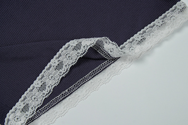 Trendy Women's Lace-Trimmed Camisole & Casual Shorts Set