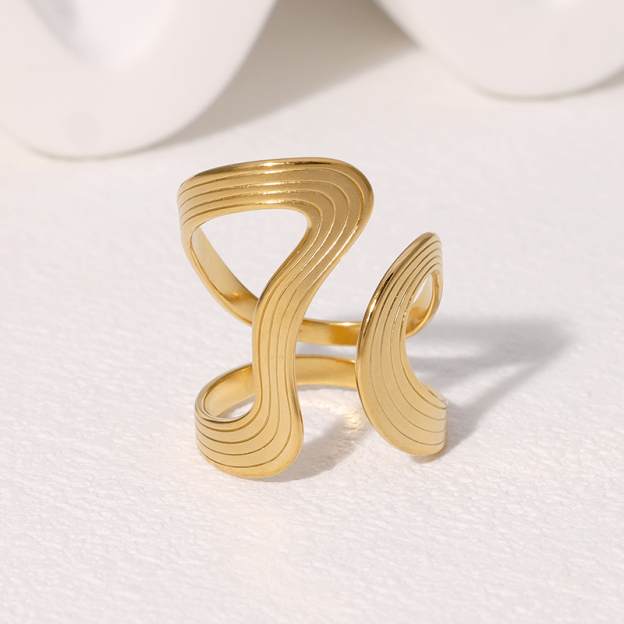 Thick Wave Ring