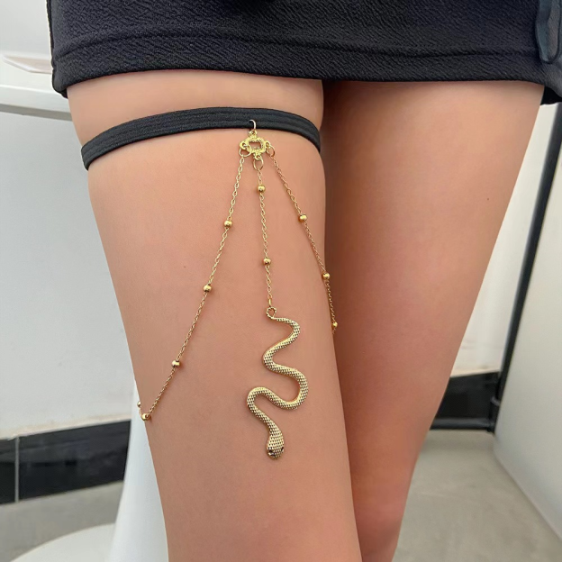 Bold Snake-Shaped Thigh Chain, Sexy Body Jewelry for Ladies