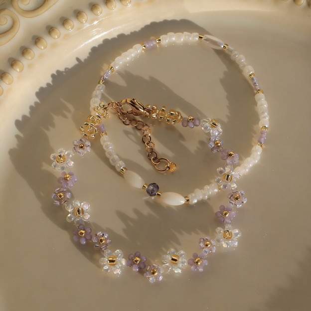 Artisan Hand-Strung Flower Beaded Bracelet