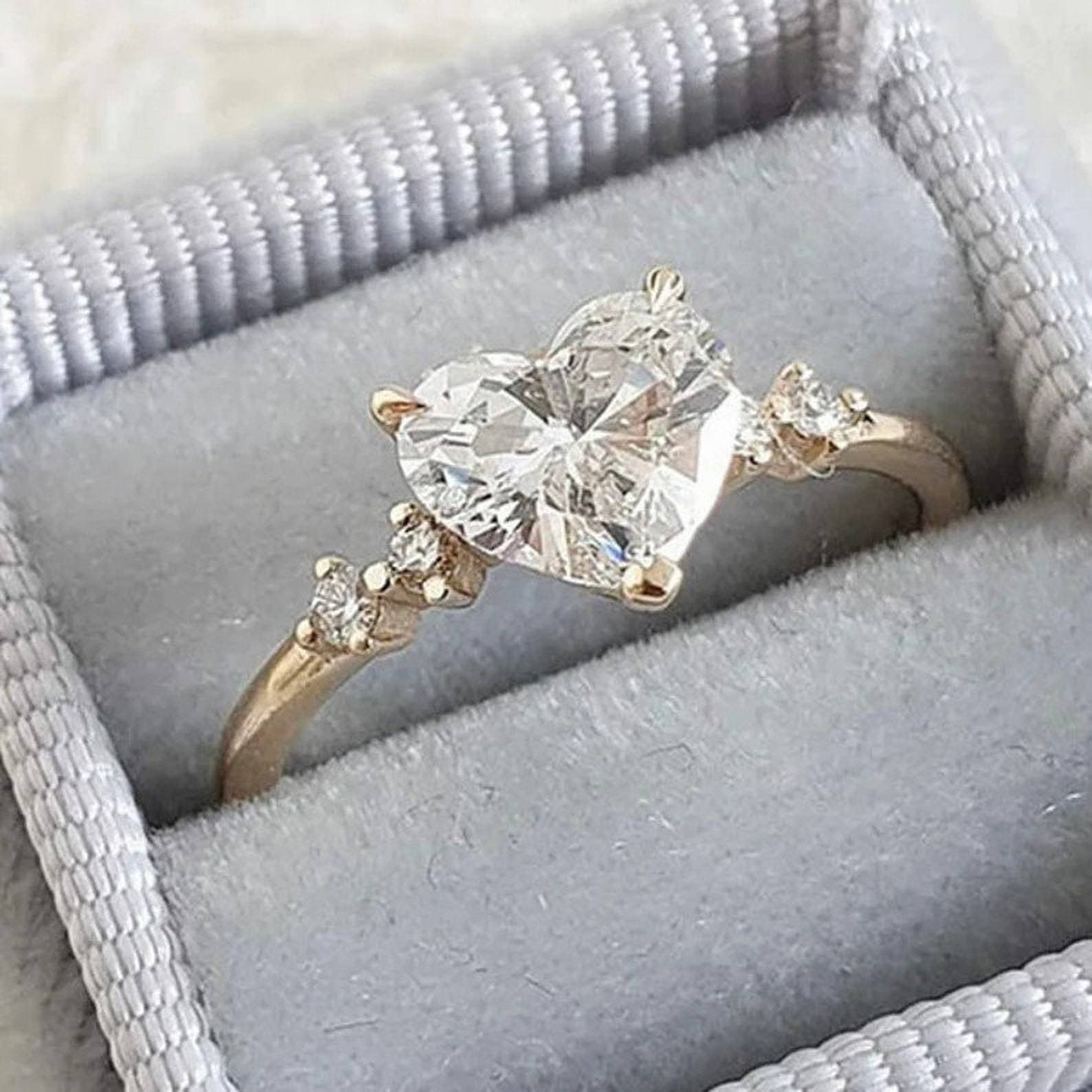 18K Gold Heart Cut Moissanite Ring