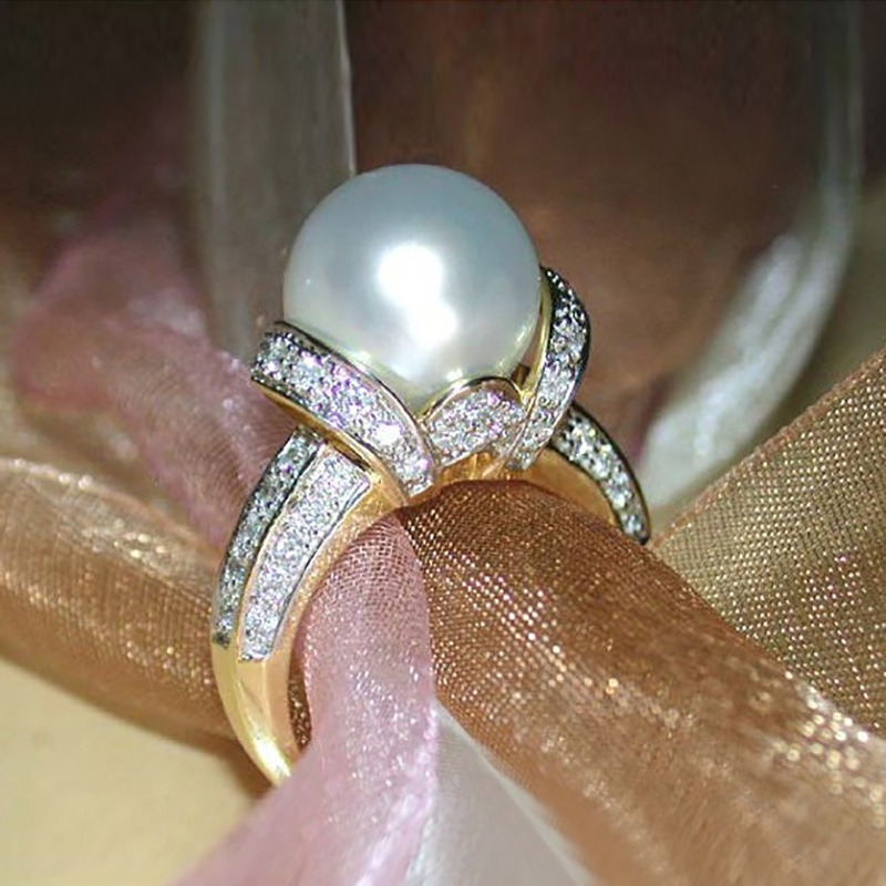 18K Gold Wrapped Lustrous Pearl Ring
