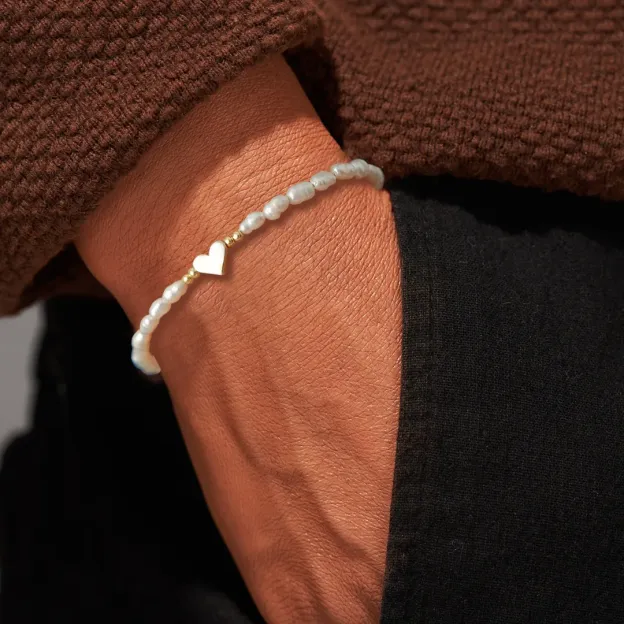 Strength Within Pearl Bracelet