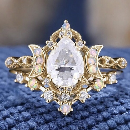 Vintage Moon-Star Teardrop Diamond Ring - S925 Silver Plated 18K Gold Opal Light Luxury Band