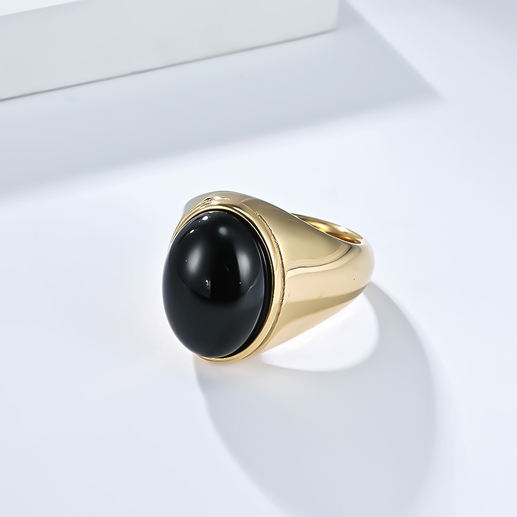 Vintage Oval Cabochon Natural Stone Signet Ring