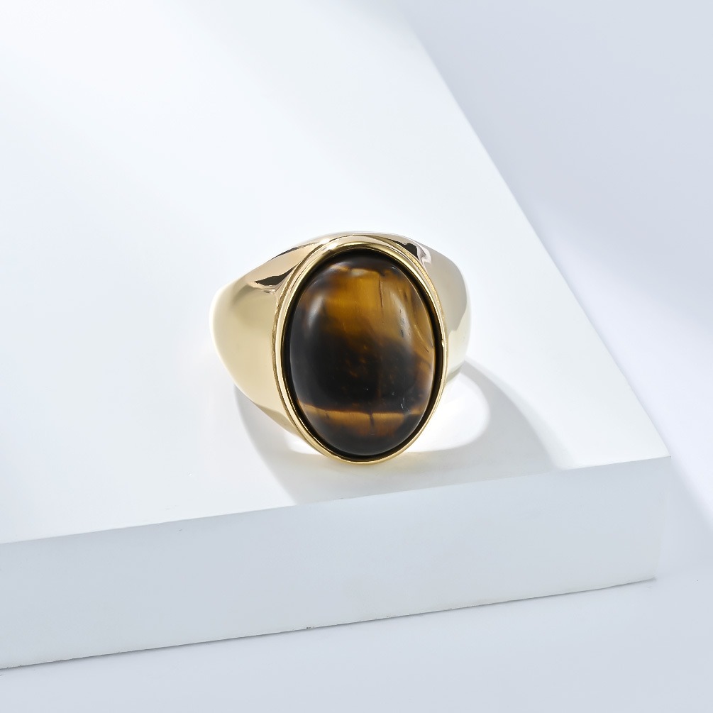 Vintage Oval Cabochon Natural Stone Signet Ring