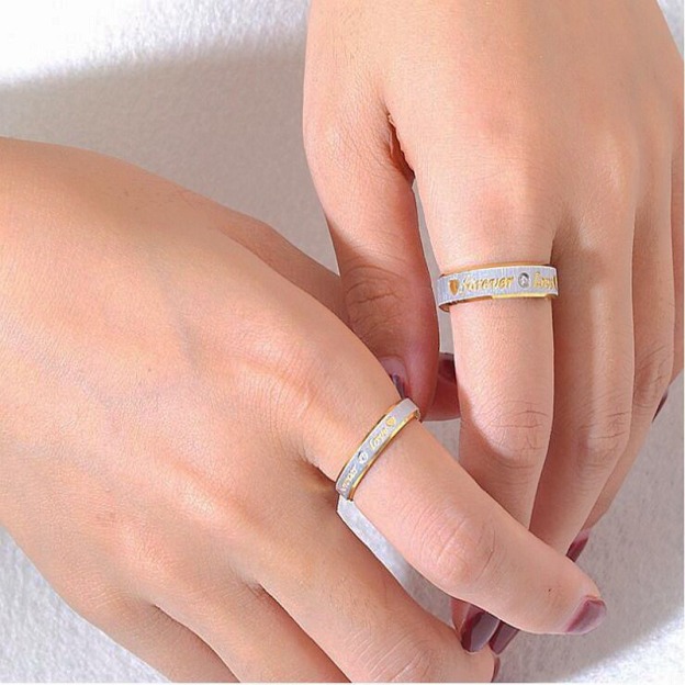 Forever Love Two-Tone Gold-Plated Couple Rings｜Engraved Confessions for Your Fingertips