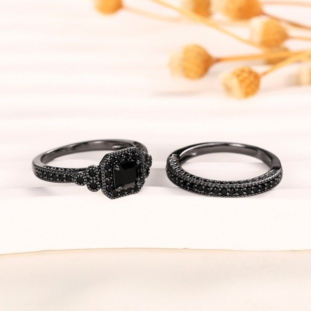 Luxe Diamond Duo Three-Tone Paved Ring Set