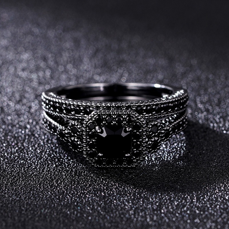 Luxe Diamond Duo Three-Tone Paved Ring Set