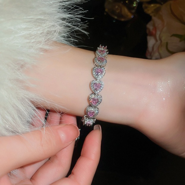 Multi-Color Heart-Shaped Full-Diamond Adjustable Bracelet