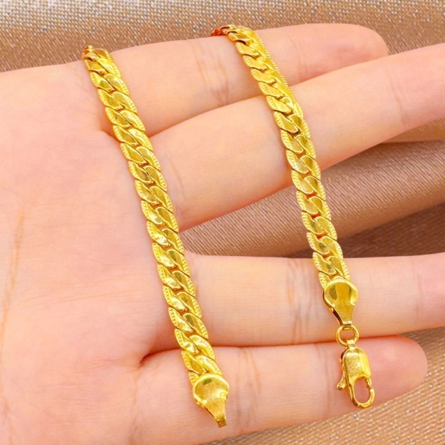 Double-Sided Woven Herringbone Bracelet