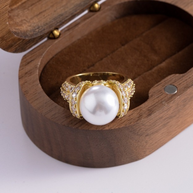 18K Gold Wrapped Lustrous Pearl Ring