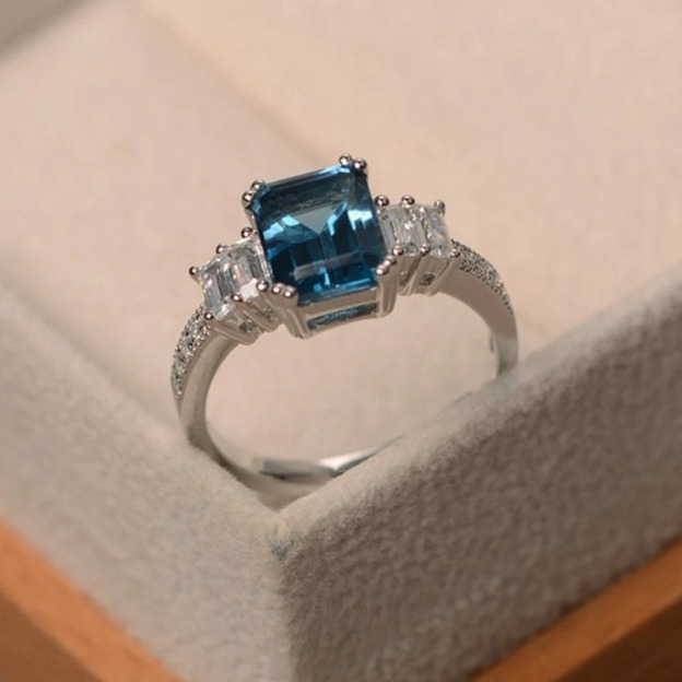  S925 Sterling Silver Emerald-Cut Blue Gemstone Ring
