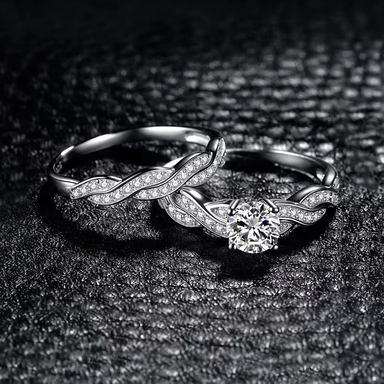 Wave Diamond Bond Two-Tone Full Pavé Wave Ring Set