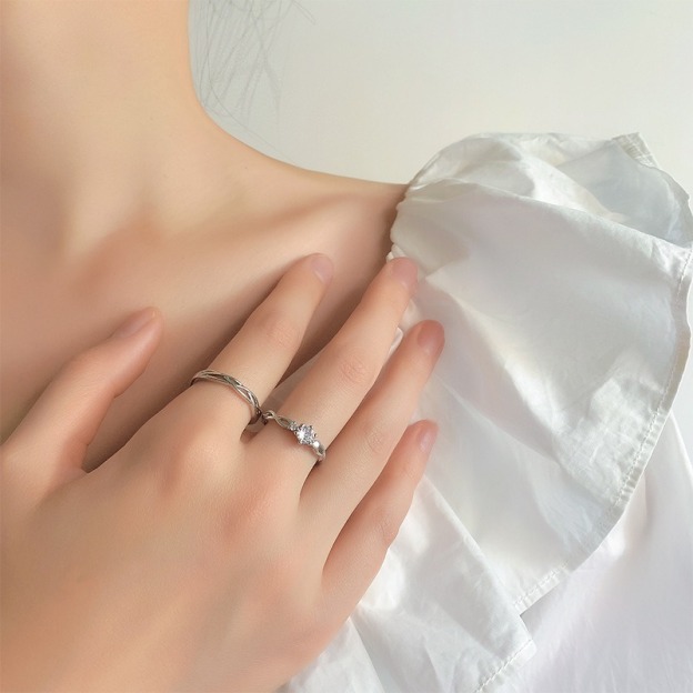 Interwoven Bond S925 Sterling Silver Couple Ring Set