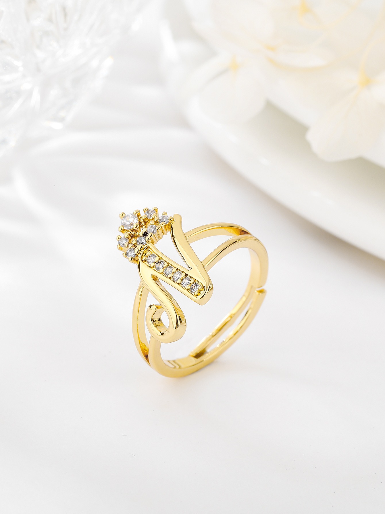 26 Letters Optional Crown Diamond-Encrusted Ring - Women's Light Luxury Personalized Letter Accessory
