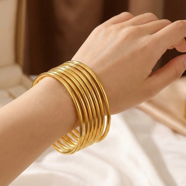 Minimalist Thin Gold Bangle Bracelet