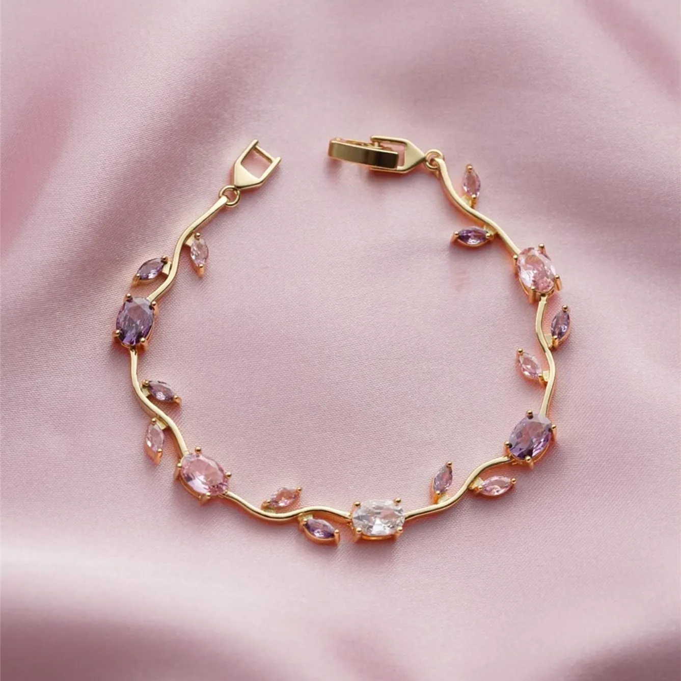 Pastel Tulip Floral Bracelet