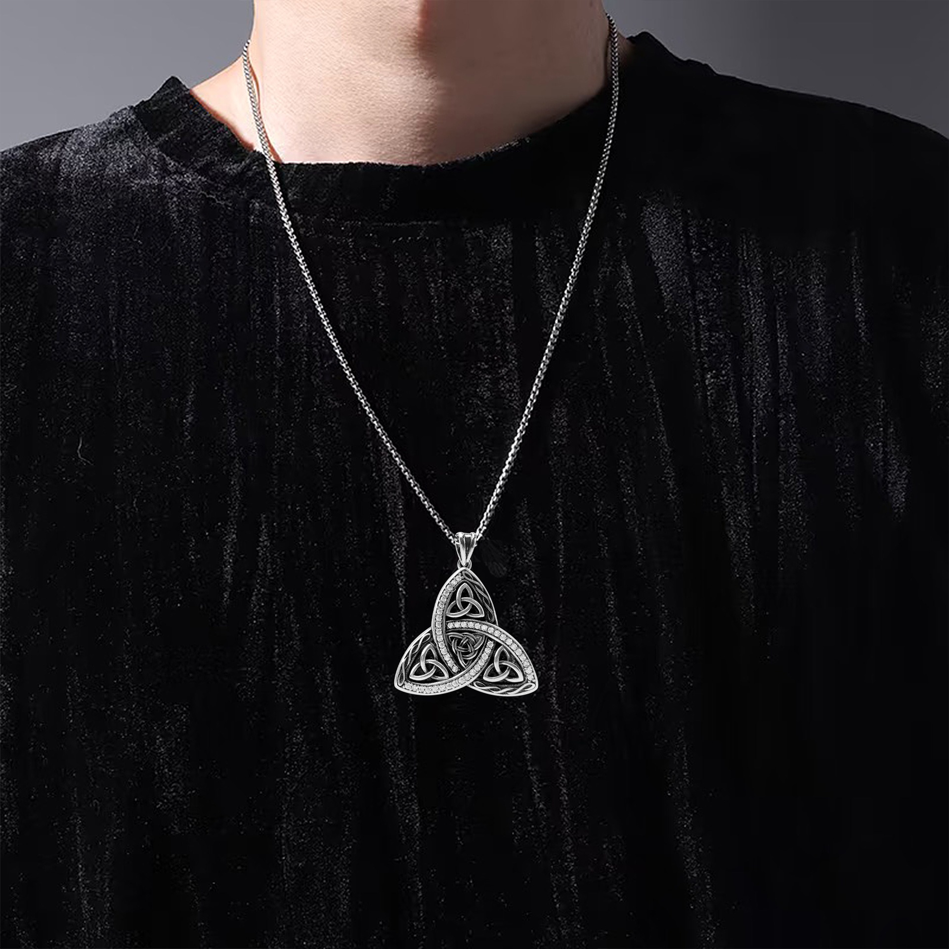 S925 Sterling Silver Triple Celtic Triquetra Triangle Pendant Necklace