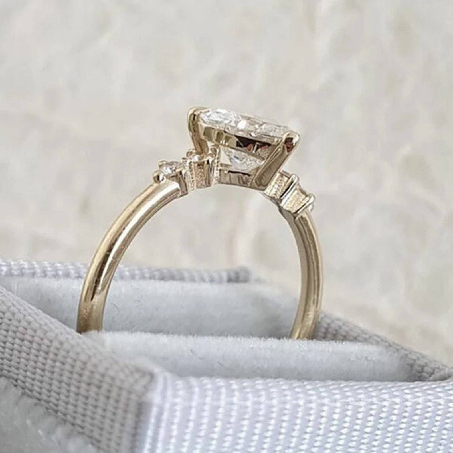 18K Gold Heart Cut Moissanite Ring