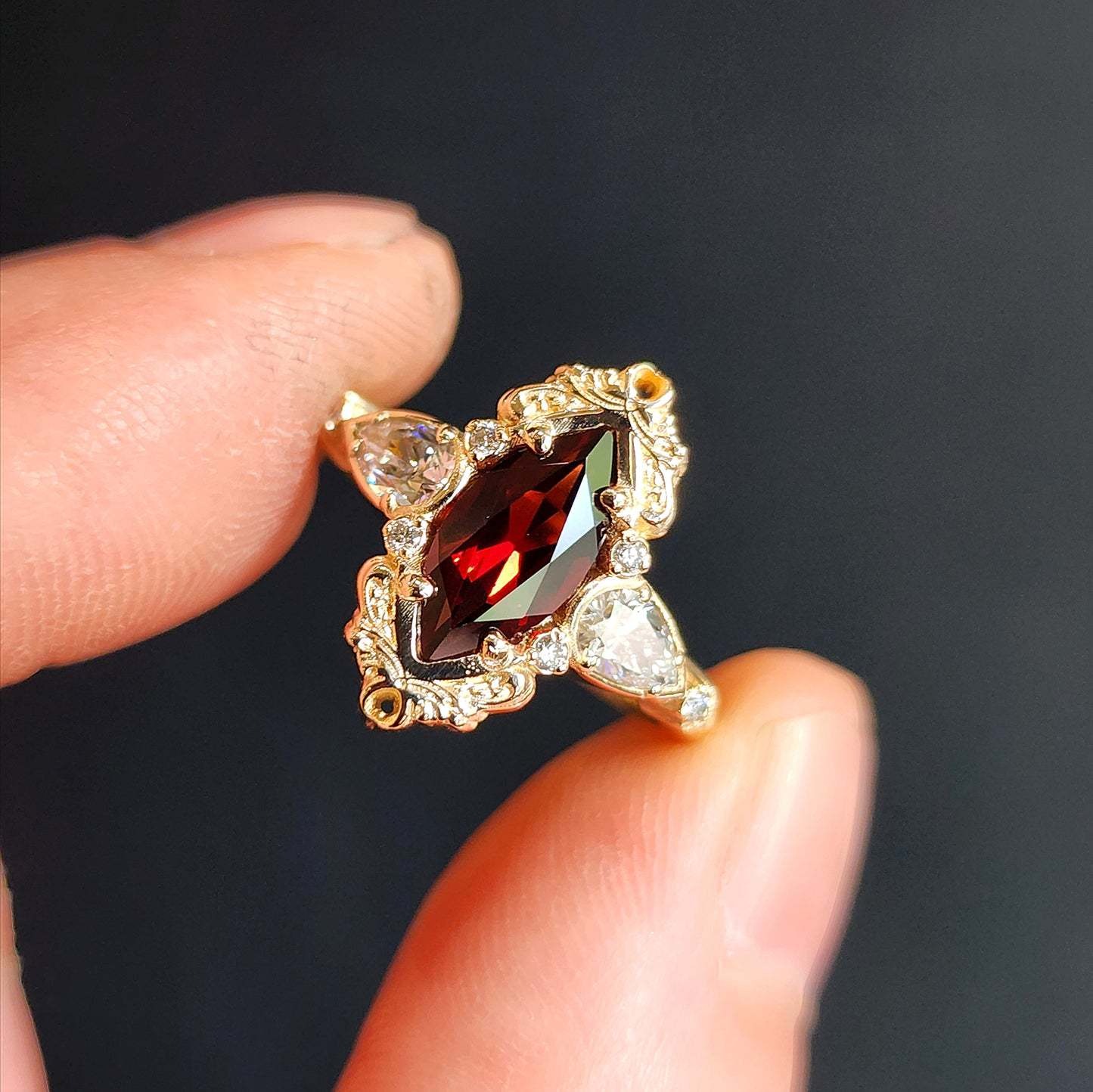 14K Gold Victorian Vintage Filigree Marquise Ring