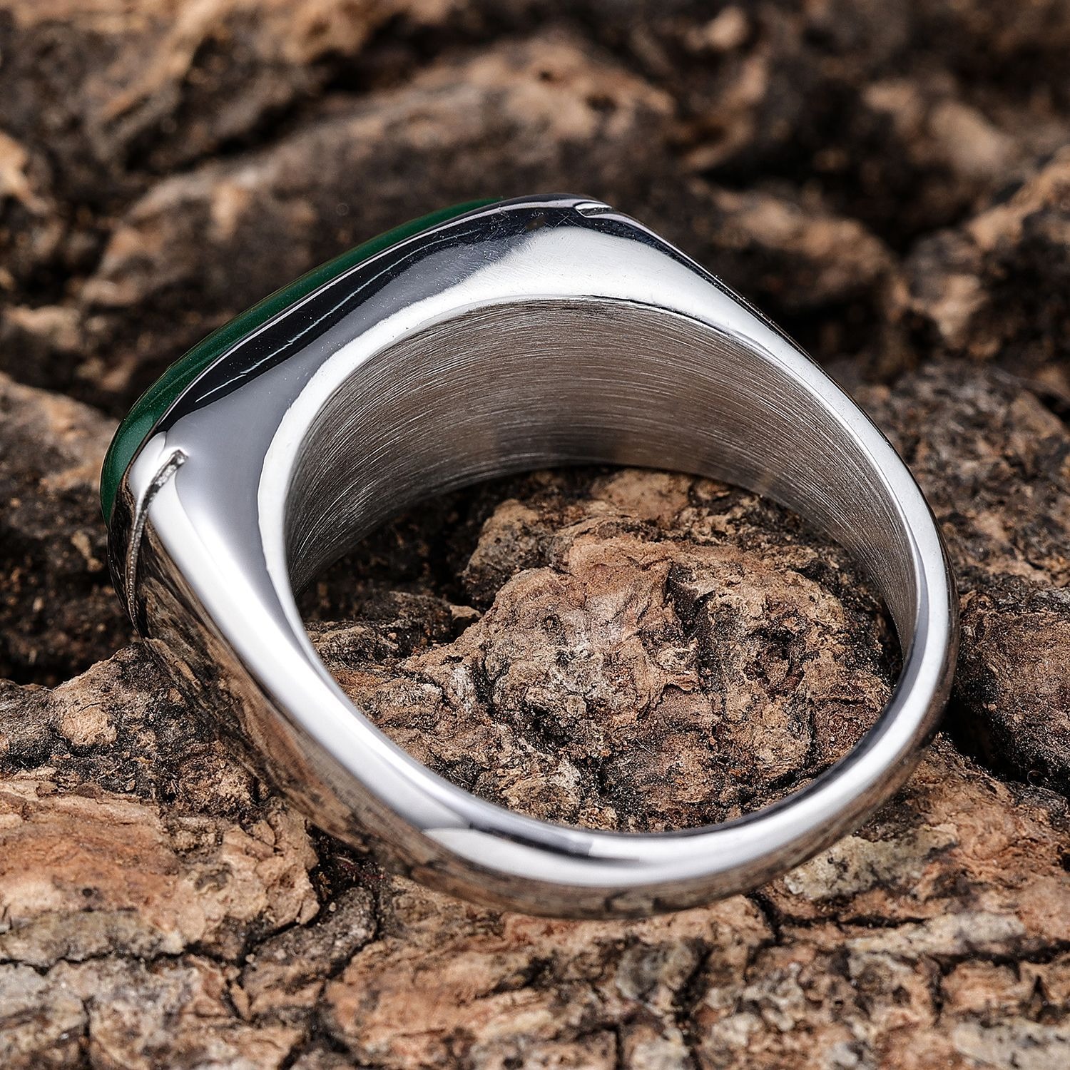 Vintage Green Cat's Eye Saddle Ring