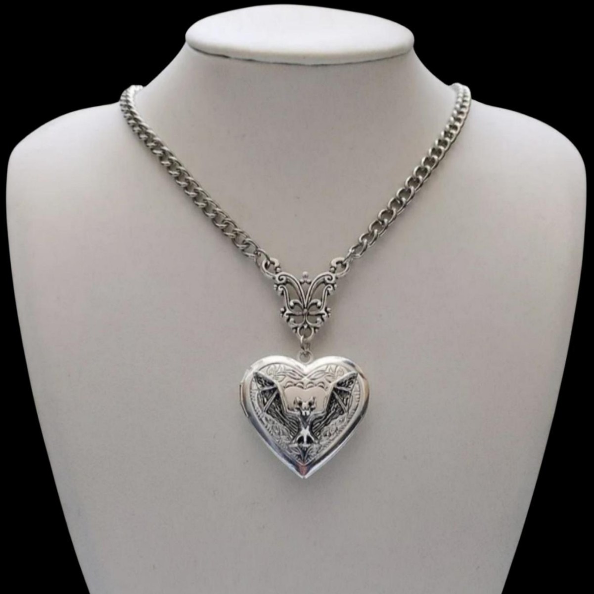S925 Sterling Silver Gothic Bat Heart Locket Necklace
