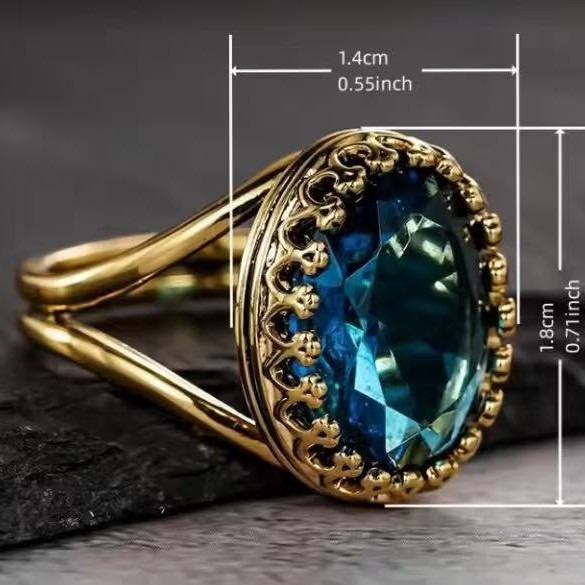 18K Gold Amethyst Ring | Vintage Setting with Deep Violet Glow