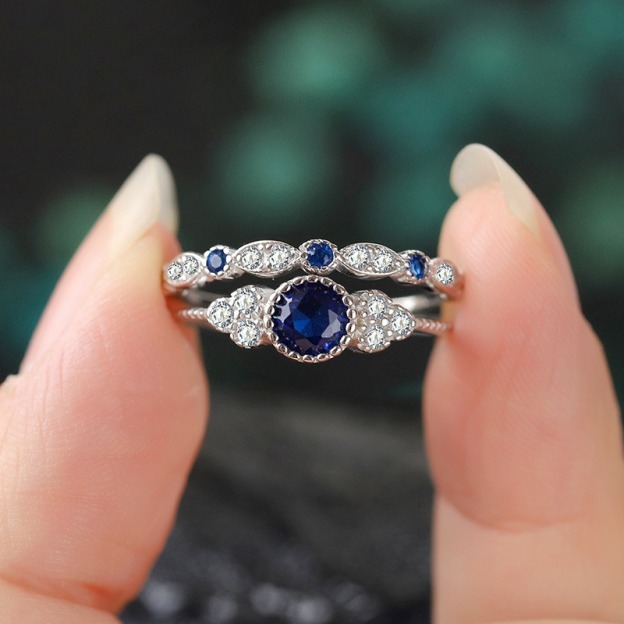 “Eternal Heart” Round Gemstone Ring Set | Stackable Double Ring Design with Halo Setting