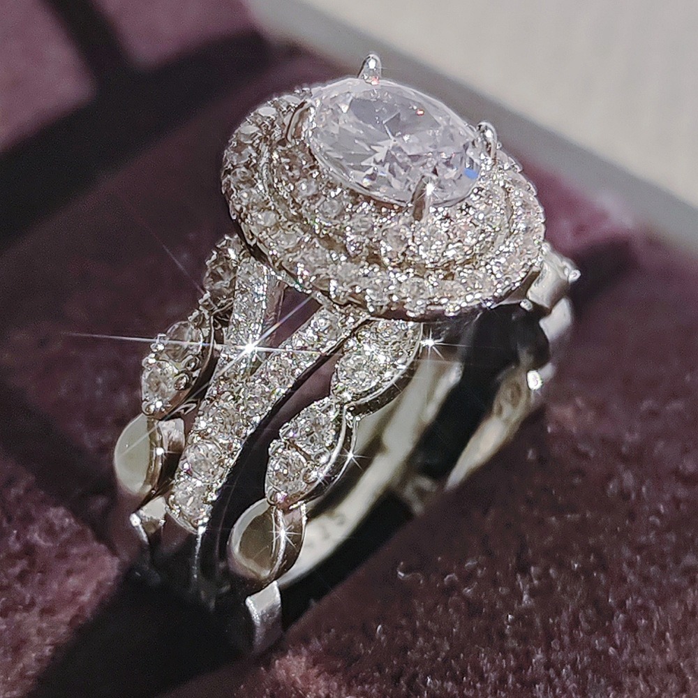 Luxury Halo Moissanite 925 Silver Bridal Ring Set – 2-in-1 Stackable Design