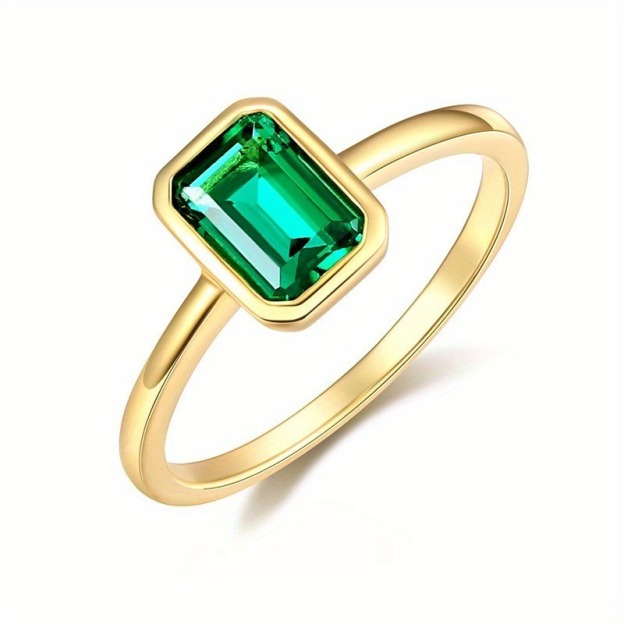 Square Court 18K Gold Rectangular Gemstone Ring
