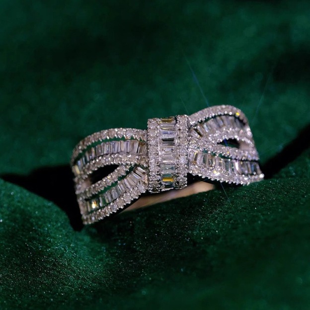 Luxury Intertwine S925 Sterling Silver Full Pavé Crisscross Ring