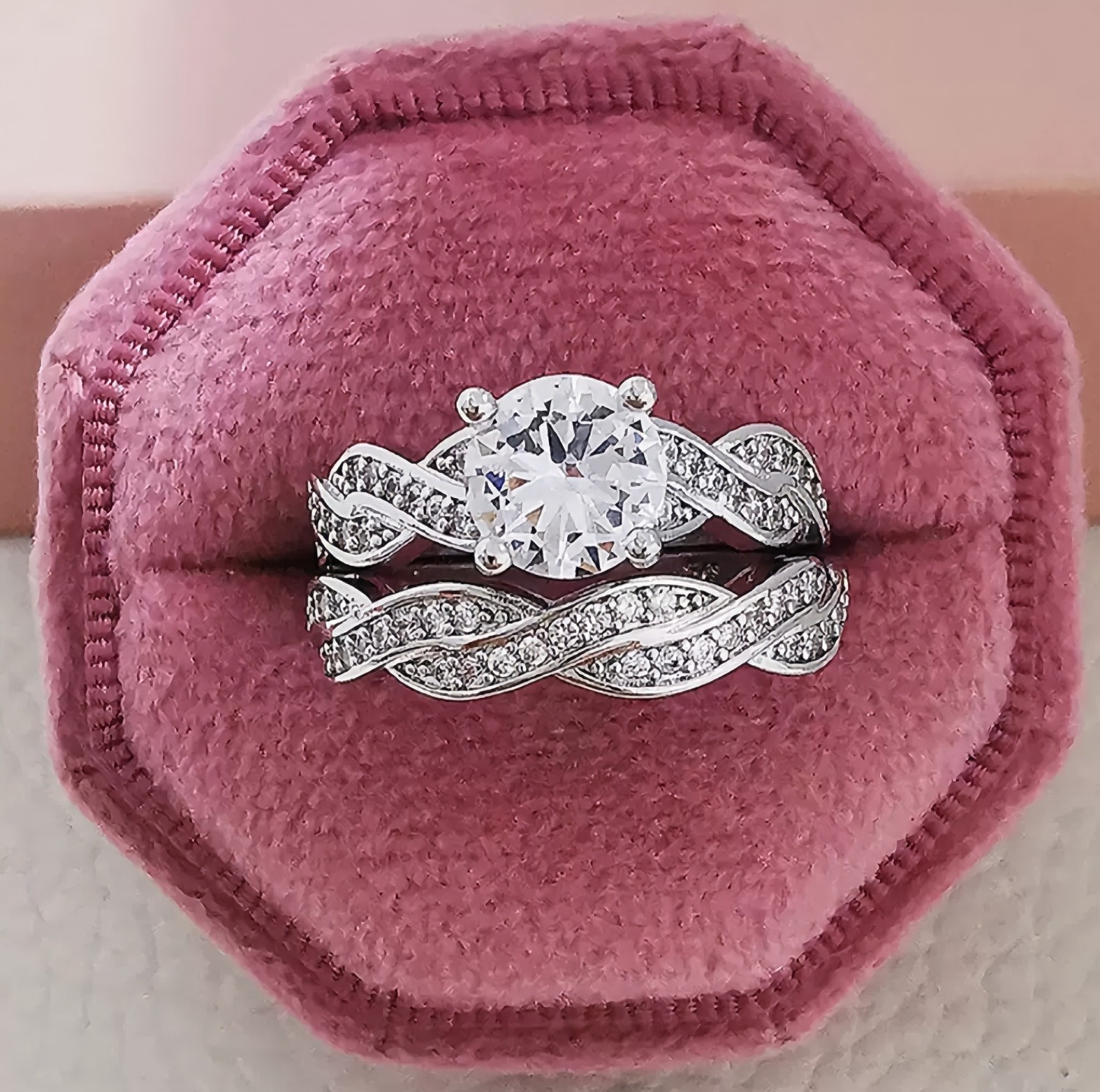 Wave Diamond Bond Two-Tone Full Pavé Wave Ring Set