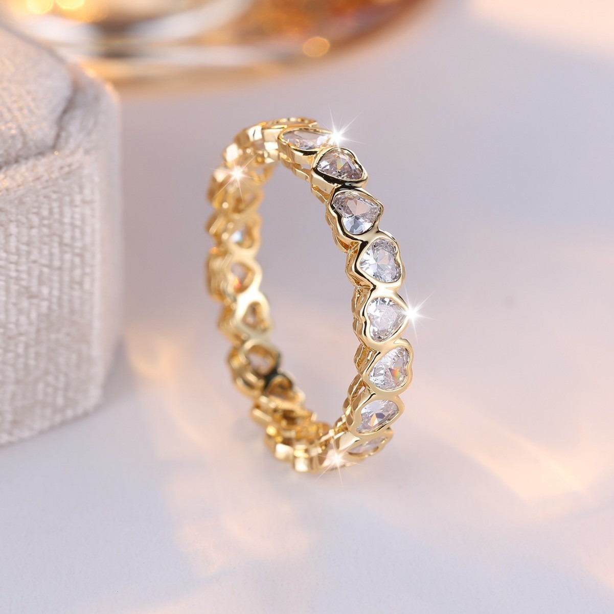 Eternal Heart Eternity Band S925 Sterling Silver Gold-Plated Full Heart-Cut Diamond Ring