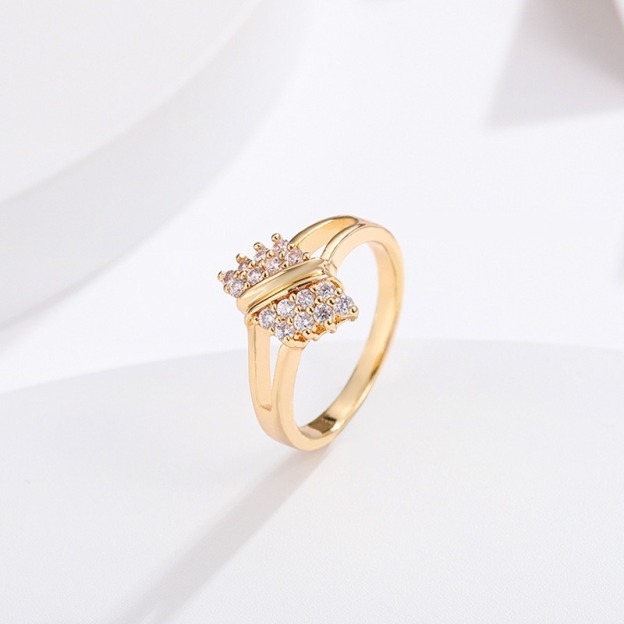 Dual Radiance 18K Gold Pavé Diamond Dual-Band Ring Timeless Luxury at Your Fingertips