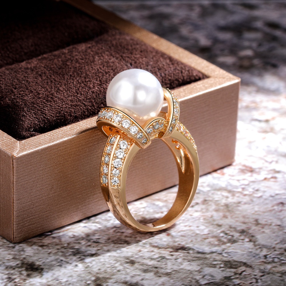 18K Gold Wrapped Lustrous Pearl Ring
