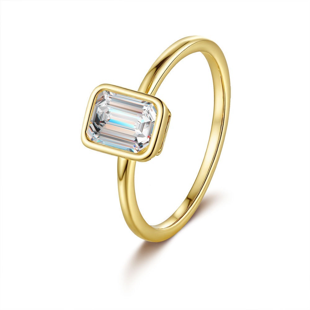 Square Court 18K Gold Rectangular Gemstone Ring